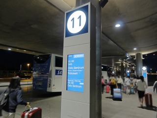 7-001-0075.jpg
