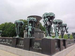 7-002-0167.jpg