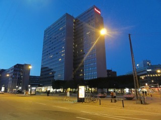 7-006-2512.jpg