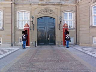 7-007-2630.jpg