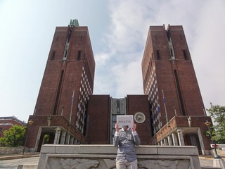 Wachoi_008_Norway_Oslo-City-Hall.jpg