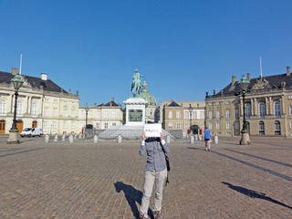 Wachoi_011_Denmark_Amalienborg-Palace.jpg