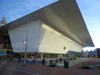9-002-0076.jpg