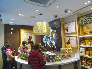 9-005-1813.jpg